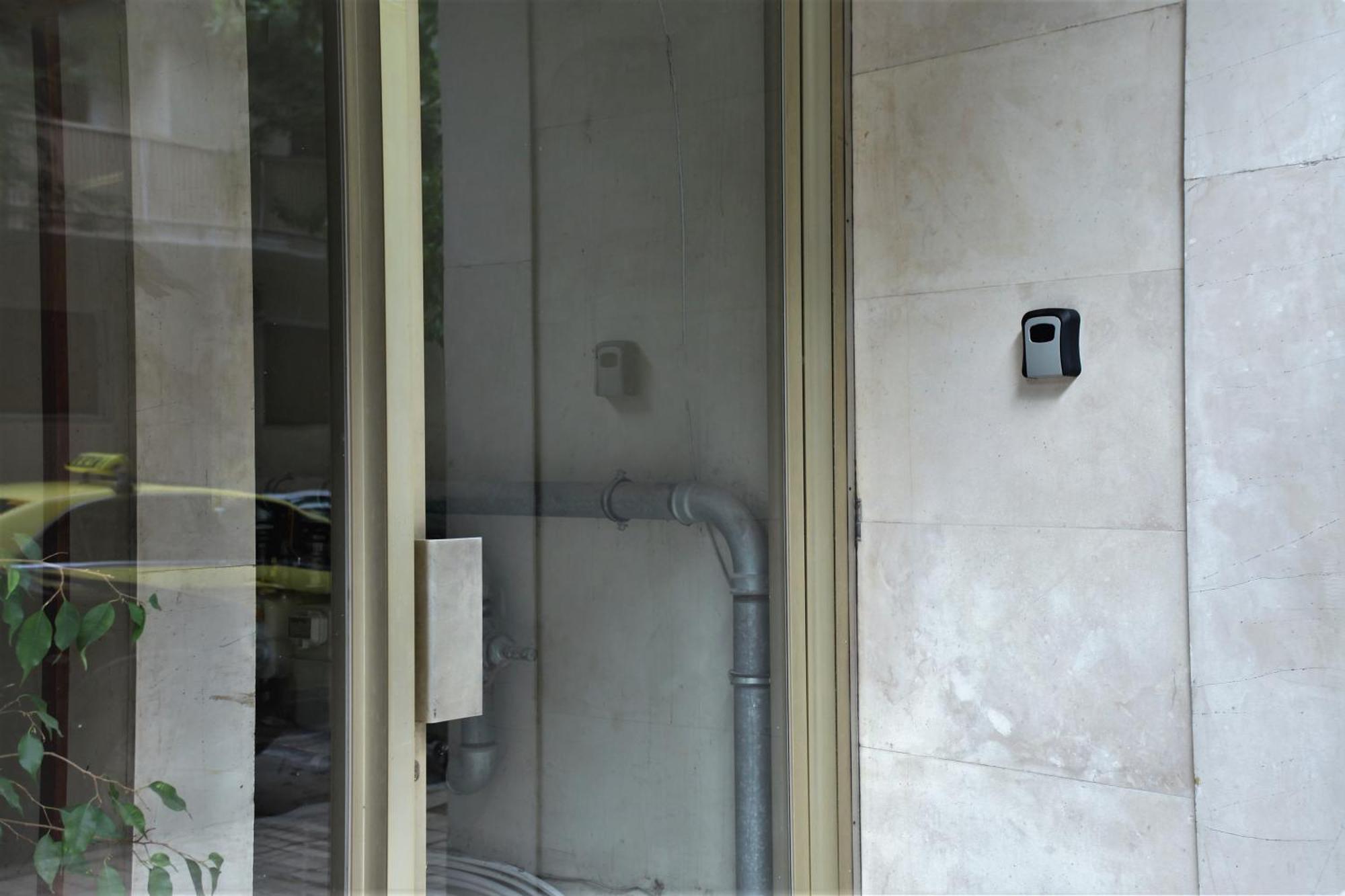 White Apartment/Kolwnaki/100Mbps/Wifi Athens Luaran gambar